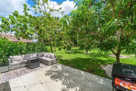 4674 Fountains Drive Lake Worth FL 33467
