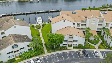 811 Oak Harbour Drive Juno Beach FL 33408