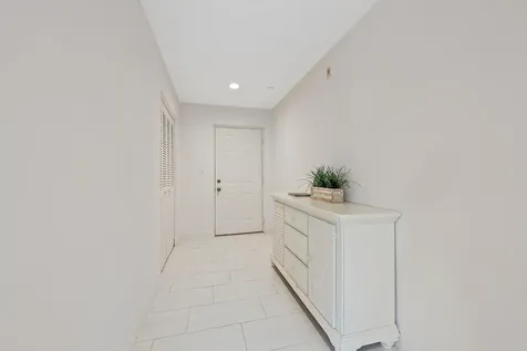 811 Oak Harbour Drive Juno Beach FL 33408