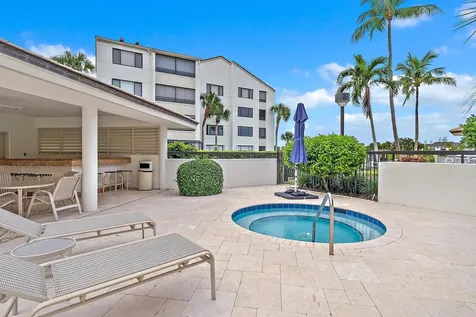 811 Oak Harbour Drive Juno Beach FL 33408