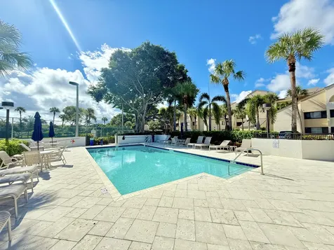 811 Oak Harbour Drive Juno Beach FL 33408