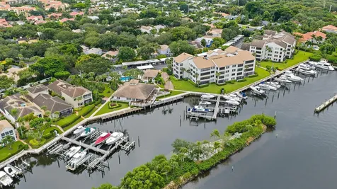 811 Oak Harbour Drive Juno Beach FL 33408