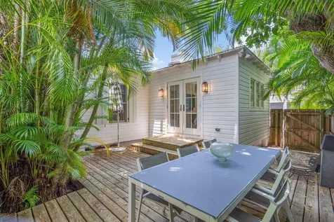918 NE 5th Street Delray Beach FL 33483