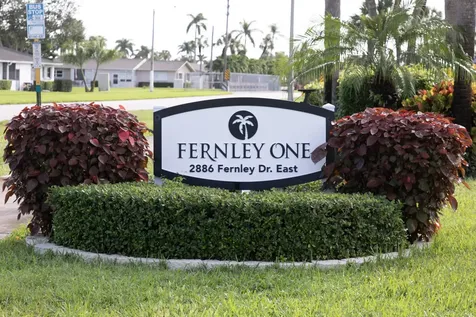 2886 Fernley Drive West Palm Beach FL 33415