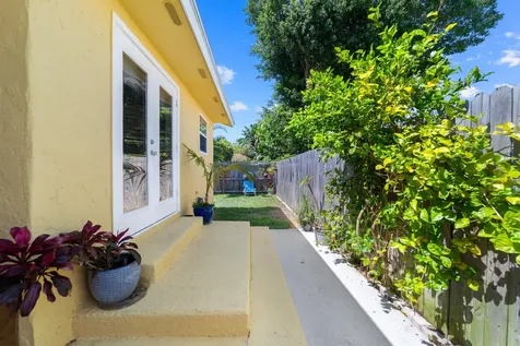 1853 Holman Drive Juno Beach FL 33408