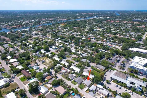 1853 Holman Drive Juno Beach FL 33408