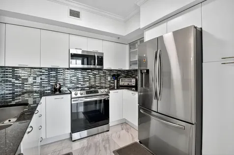 625 Casa Loma Boulevard Boynton Beach FL 33435