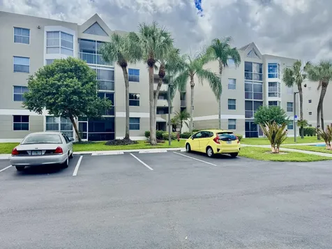 5910 Morningstar Circle Delray Beach FL 33484