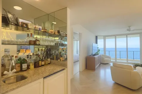800 Ocean Drive Juno Beach FL 33408