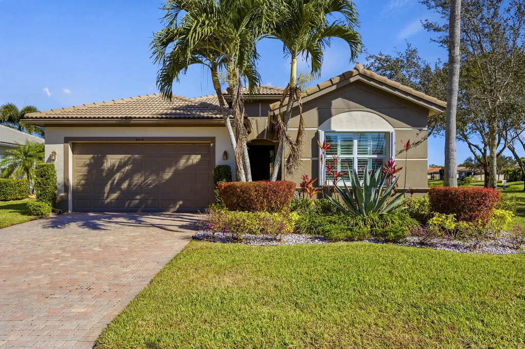 9513 Isles Cay Drive Delray Beach FL 33446