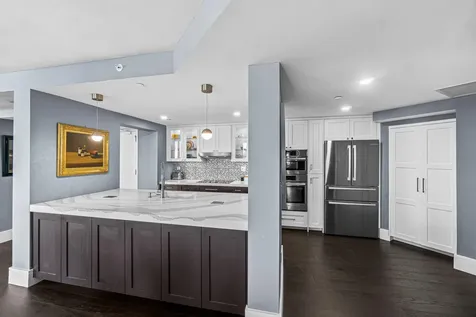 140 Se 5th Avenue Boca Raton FL 33432