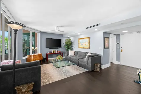 140 Se 5th Avenue Boca Raton FL 33432