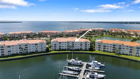 14 W Harbour Isle Drive Fort Pierce FL 34949