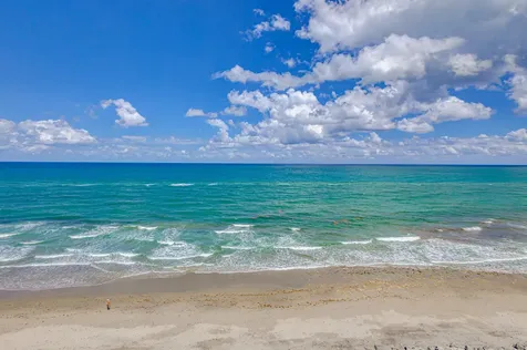 400 Beach Road Tequesta FL 33469