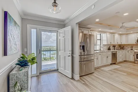 400 Beach Road Tequesta FL 33469
