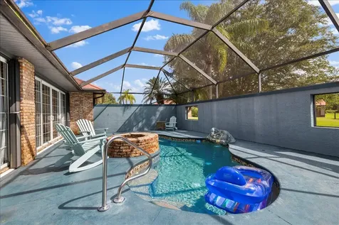 930 90th Avenue Vero Beach FL 32966