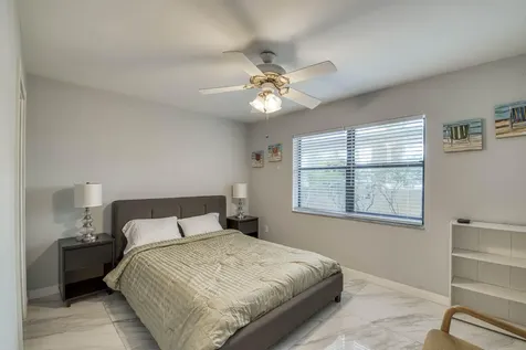 896 N Federal Highway Lantana FL 33462
