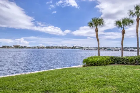 896 N Federal Highway Lantana FL 33462