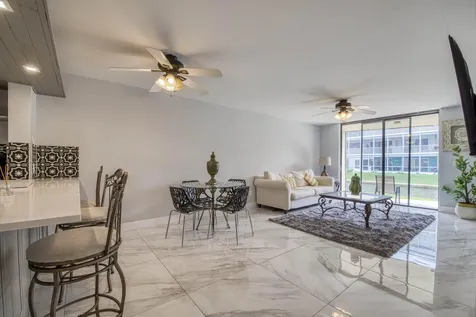 896 N Federal Highway Lantana FL 33462