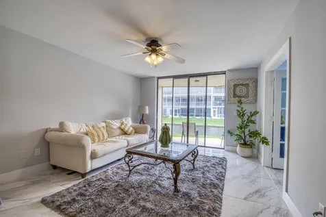 896 N Federal Highway Lantana FL 33462