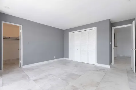 2420 Se 17th Street Fort Lauderdale FL 33316