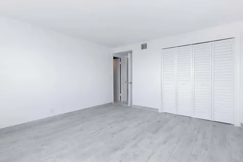2420 Se 17th Street Fort Lauderdale FL 33316
