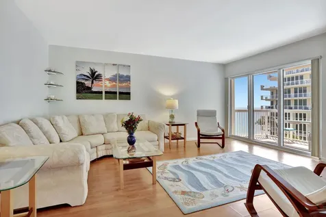 1069 Hillsboro Mile, Hillsboro Beach FL 33062