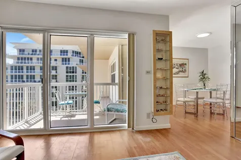 1069 Hillsboro Mile, Hillsboro Beach FL 33062