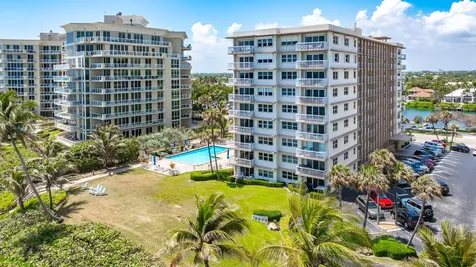 1069 Hillsboro Mile, Hillsboro Beach FL 33062