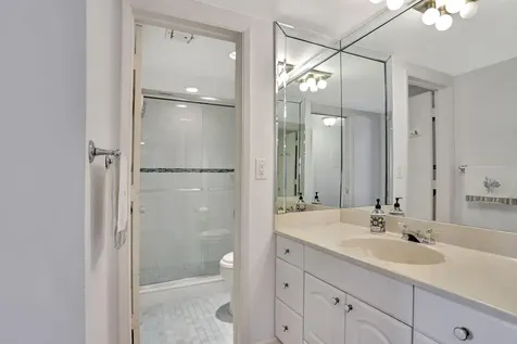 1069 Hillsboro Mile, Hillsboro Beach FL 33062