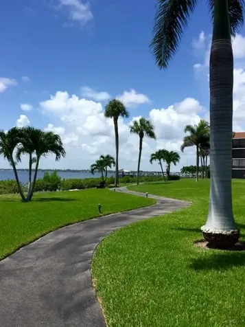 3492 NE Causeway Boulevard Jensen Beach FL 34957
