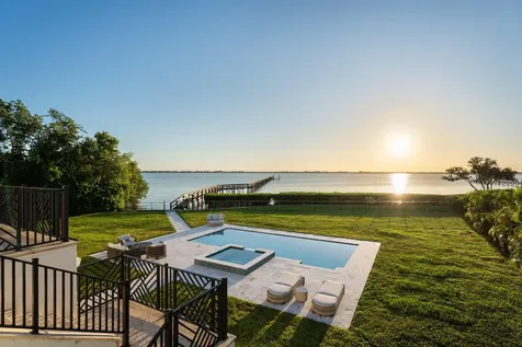 130 N Sewalls Point Road Sewalls Point FL 34996