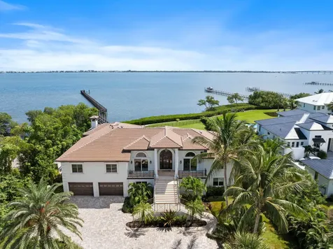 130 N Sewalls Point Road Sewalls Point FL 34996