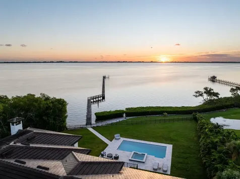 130 N Sewalls Point Road Sewalls Point FL 34996