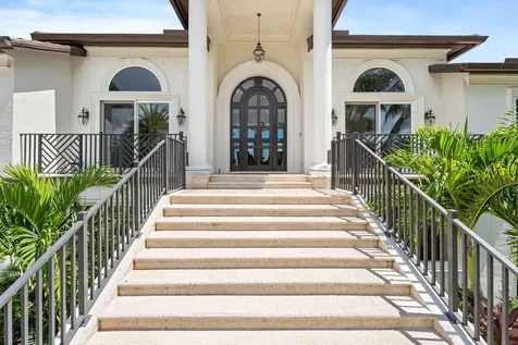 130 N Sewalls Point Road Sewalls Point FL 34996