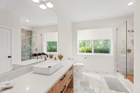 130 N Sewalls Point Road Sewalls Point FL 34996