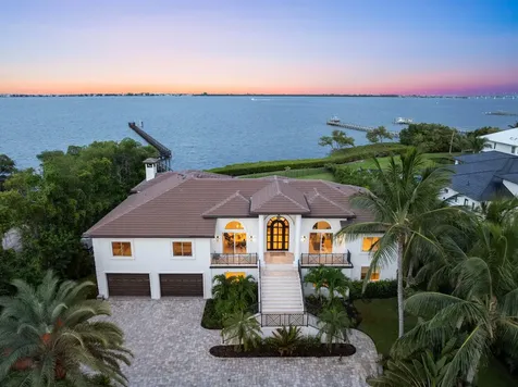 130 N Sewalls Point Road Sewalls Point FL 34996
