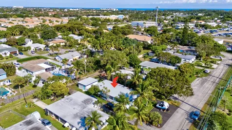 325 E Decarie Street Delray Beach FL 33444