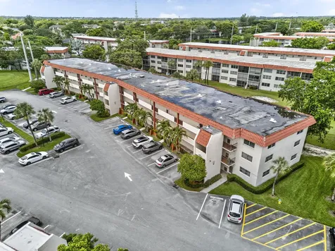 681 S Hollybrook Drive Pembroke Pines FL 33025