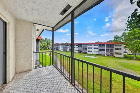 681 S Hollybrook Drive Pembroke Pines FL 33025