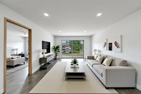 681 S Hollybrook Drive Pembroke Pines FL 33025