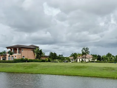 114 SE Via San Marino Port Saint Lucie FL 34984