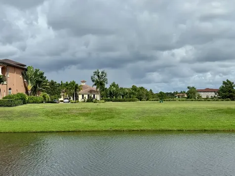114 SE Via San Marino Port Saint Lucie FL 34984