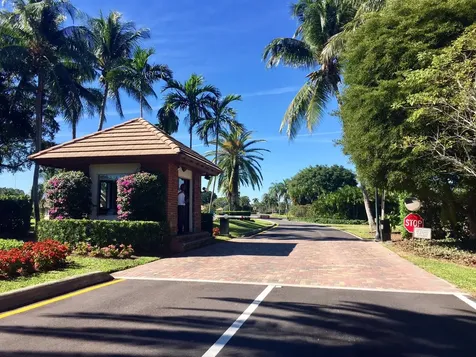 248 Palm Circle Atlantis FL 33462