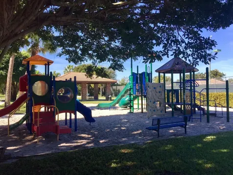 248 Palm Circle Atlantis FL 33462