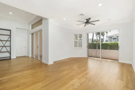 248 Palm Circle Atlantis FL 33462