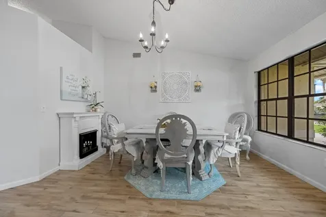 1486 Windship Circle Wellington FL 33414