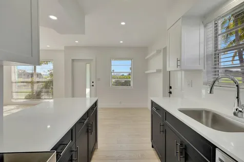 325 De Carie Street Delray Beach FL 33444