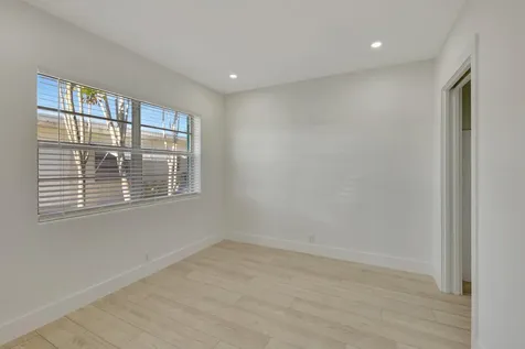 325 De Carie Street Delray Beach FL 33444