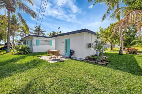 325 De Carie Street Delray Beach FL 33444